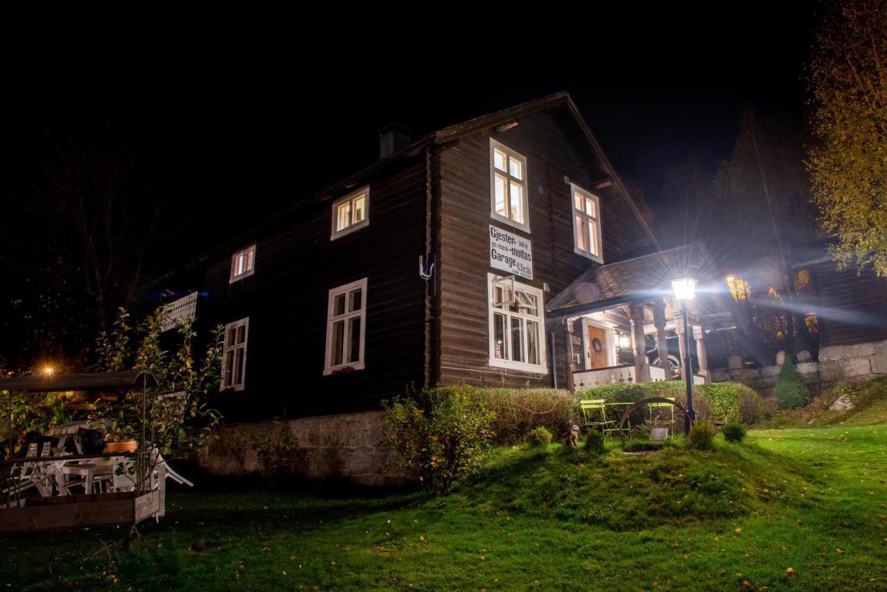 Апартаменты Hesla Farm Гуль Экстерьер фото